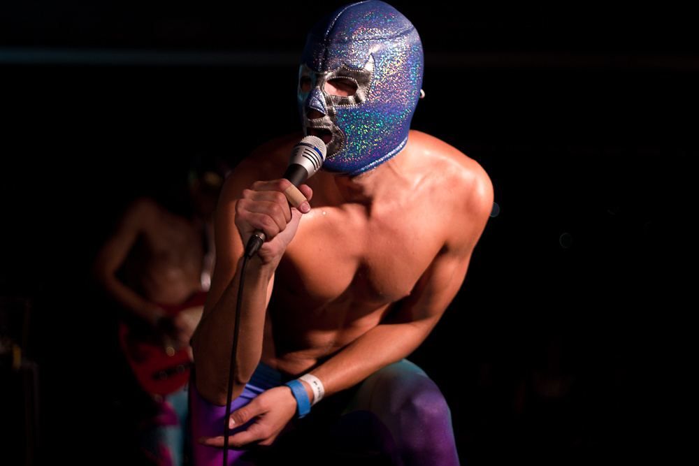 A lucha libre kifejezés egyébként Mexikóból származik, és a pankráció azon formáját jelöli, ahol ilyen maszkban püfölik egymást a versenyzők 