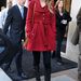Taylor Swift egy párizsi sétához választott ilyen kabátot most októberben