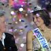 Miss France 2011: Laury Thilleman, a győztes, és Alain Delon.