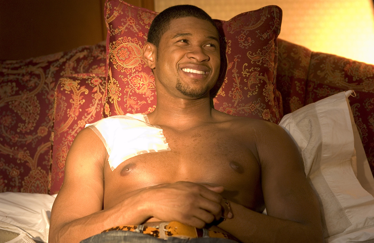 Usher a februári Grammy-átadóról integet