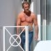 Mel Gibson Cannes-ban a szállodájában