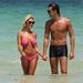 Shauna Sand és férje, Laurent Homburger Miami egyik strandján