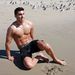 Adam Sabbagh a Zuma nevű strandon Malibuban