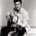 Elvis Presley (1935-1977). Zenei karrierje mellett összesen 33 filmben szerepelt