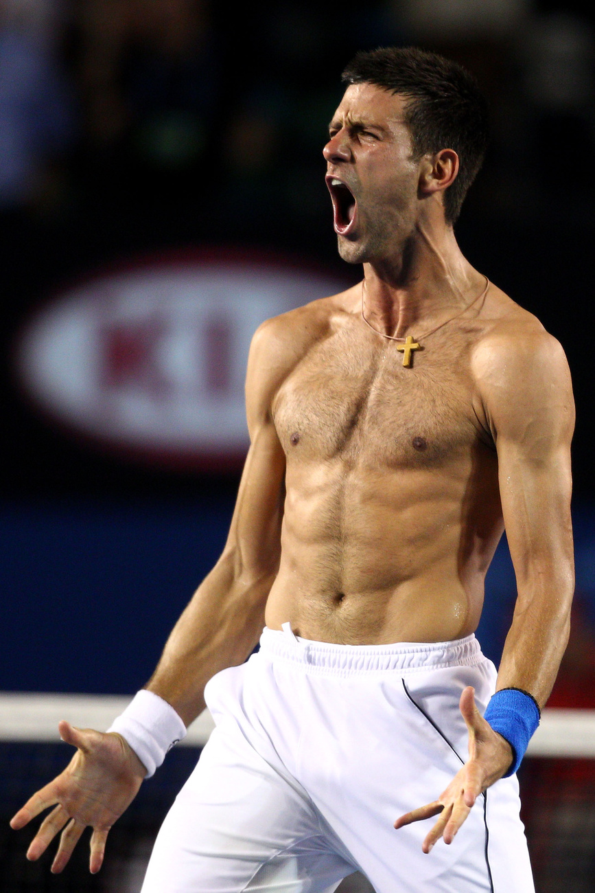 Novak Djokovicsnak gratulálnak