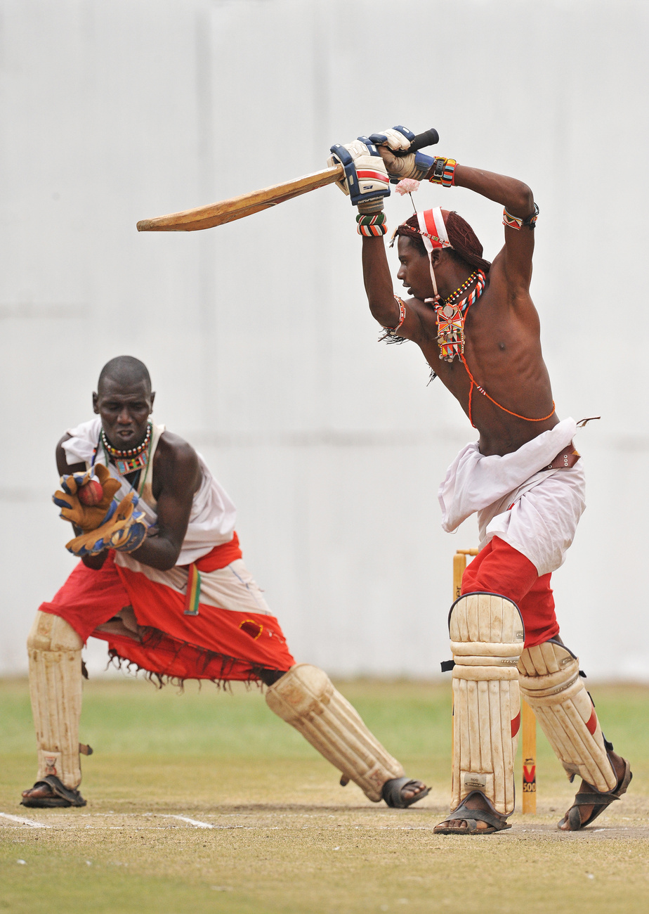 Maszáj harcosok krikett-edzése Mombasában