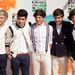 A One Direction együttes a Kids' Choice Awardson. Jól figyeljenek, mert a neveket csak egyszer mondjuk el (balról jobbra): Niall, Zayn, Louis, Liam és Harry