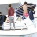 A One Direction együttes hajózik