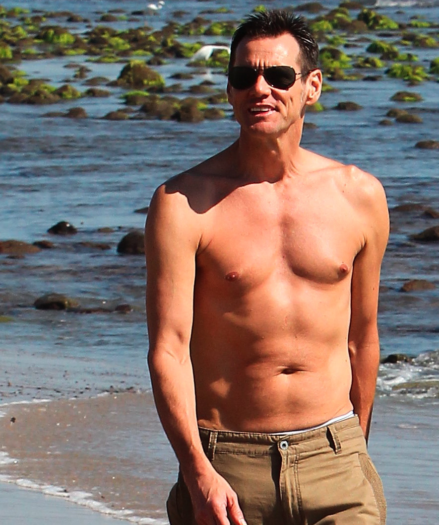 Jim Carrey a strandon Malibuban