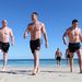A British and Irish Lions játékosai Ausztráliában strandolnak: a képen Paul O'Connell, Tommy Bowe és Jonathan Davies