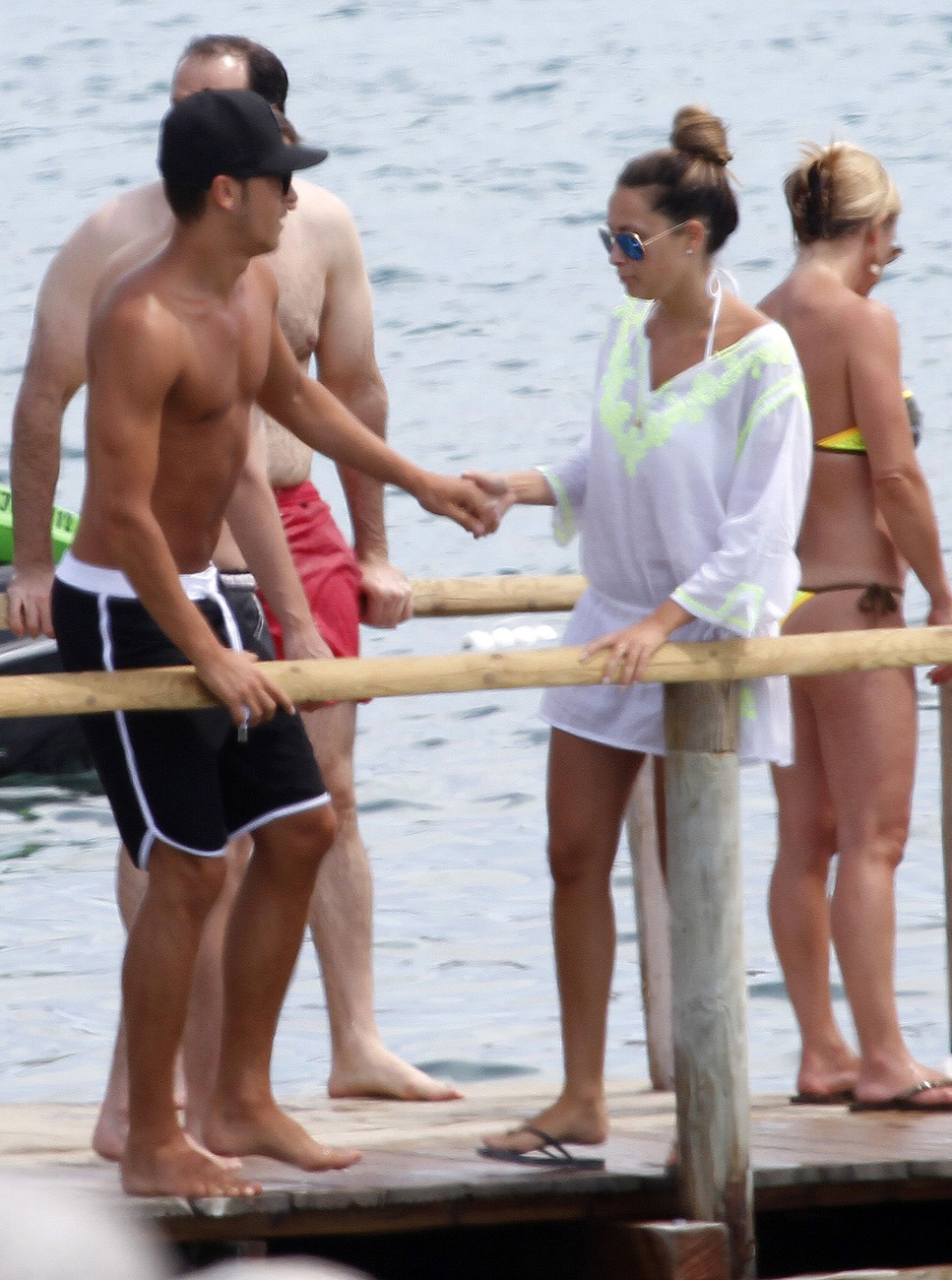 Mesut Özil és Mandy Capristo nyaralás közben
