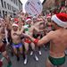 700 futó rohant végig Boston utcáin lenge Mikulás-ruhában, nyolc fokban