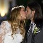 Két spanyol hírességről van szó, a menyasszony modell, a vőlegény futballista, Malagában esküdtek, ez volt az év egyik fő celebeseménye Spanyolországban