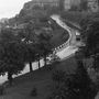 1960. Budapest, I. kerület, budai Vár, Hunyadi János út a Halászbástyáról nézve