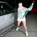 Britney Spears meglógott az elvonóról: kopaszon, ernyővel támad egy autóra 2007 februárjában