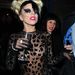 Lady Gaga legalább fekete bugyit-melltartót vett volna a bizarr szetthez