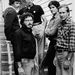 A nagy borzongás rendezője, Lawrence Kasdan (balra lent) a film férfi főszereplőivel. Balról jobbra: Tom Berenger, Jeff Goldblum, Kevin Kline, William Hurt