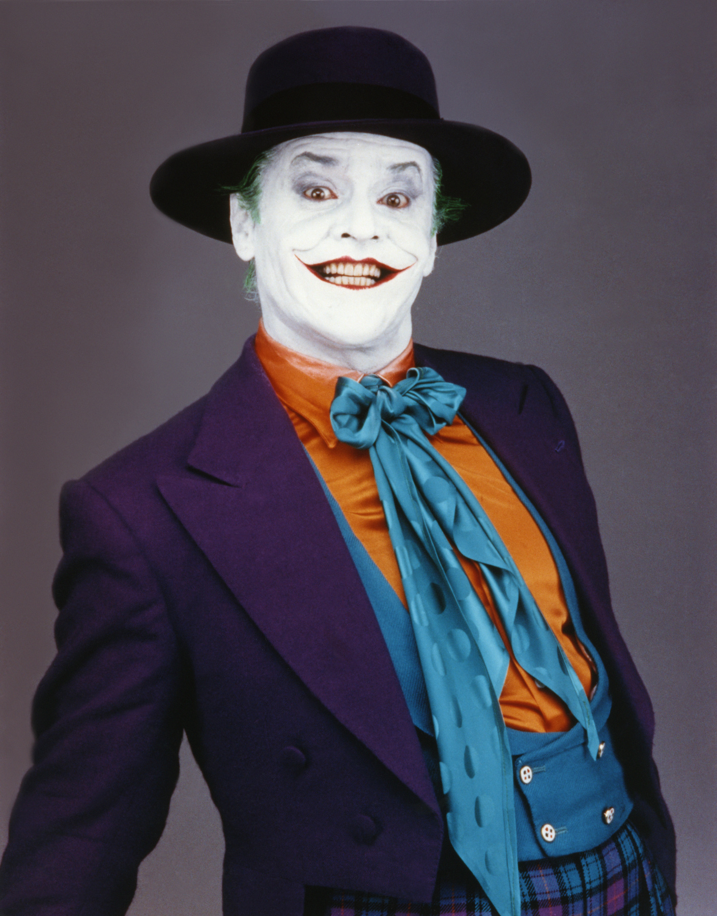 Ő pedig az idén nyári, San Diego-i Comic Conon öltözött be Jokernek, szintén szemlátomást Jared Leto stílusát követve.