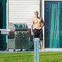 Justin Bieber új házában ejtőzik a haverokkal