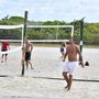Christian Vieri a strandon élvezi a decemberi floridai napsütést
