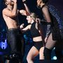Prince Royce és Jennifer Lopez az iHeartRadio Fiesta Latina nevű rendezvényén