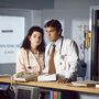 Carol Hathaway és Dr. Doug Ross, azaz Julianna Margulies és George Clooney a Vészhelyzet első évadában