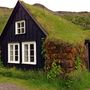 9. Izland  A képen egy izlandi lakóház