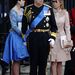 2011. április 29. - Eugenie és Beatrice hercegnő édesapjukkal, András herceggel a királyi esküvőn