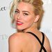 Amber Heard idén márciusban nagyon hasonlított Scarlett Johanssonra a New York-i operaházban