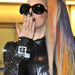 Lady Gaga koncertezni érkezik Japánba, a fotók a reptéren készültek