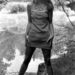 1970: Charlotte Rampling színésznő-modellt anyagtakarékos ruhában fotózzák