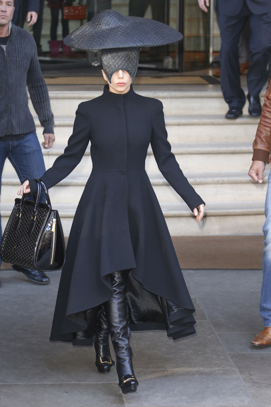 Lady Gaga Londonban november 1-én