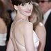 Anne Hathaway a 2013-as Oscar-kiosztón, fordított nyakláncban
